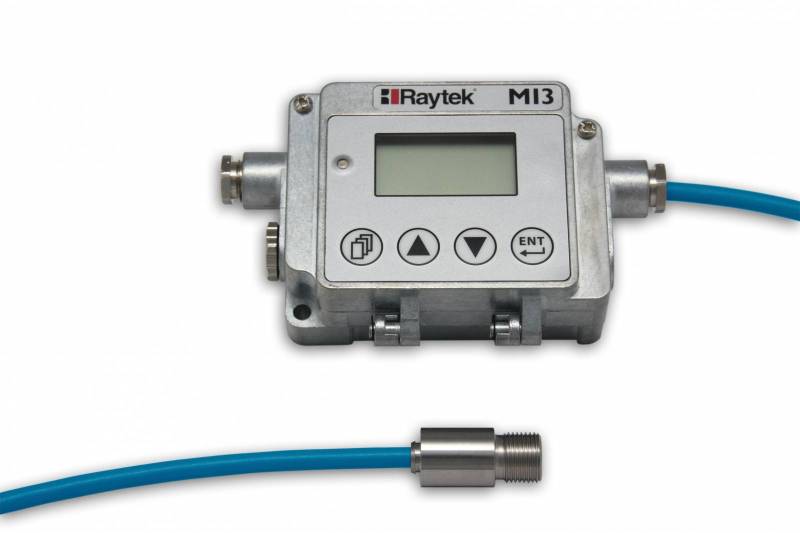 Le boîtier d'alimentation et de transmission Mi3 peut recevoir jusqu'à 8 capteurs infrarouges LT pour mesurer des températures jusqu'à 1000 °C