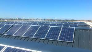 Fabrication de panneaux solaires de qualité avec contrôle de température par pyromètre  infrarouge