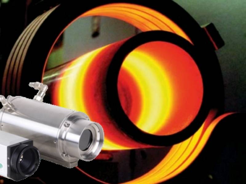 Caméra infrarouge PYROVIEW pour la mesure de hautes températures, sans contact, jusqu'à 3000 °C